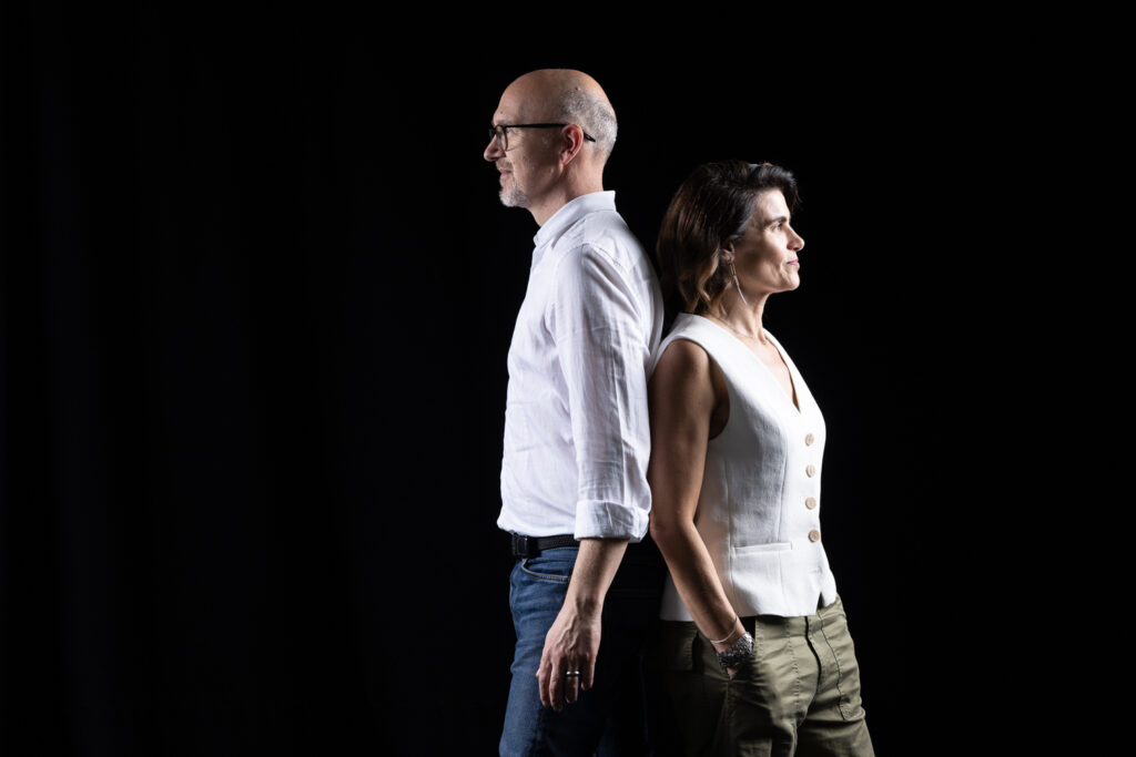 Enoki's corporate portraits in the studio