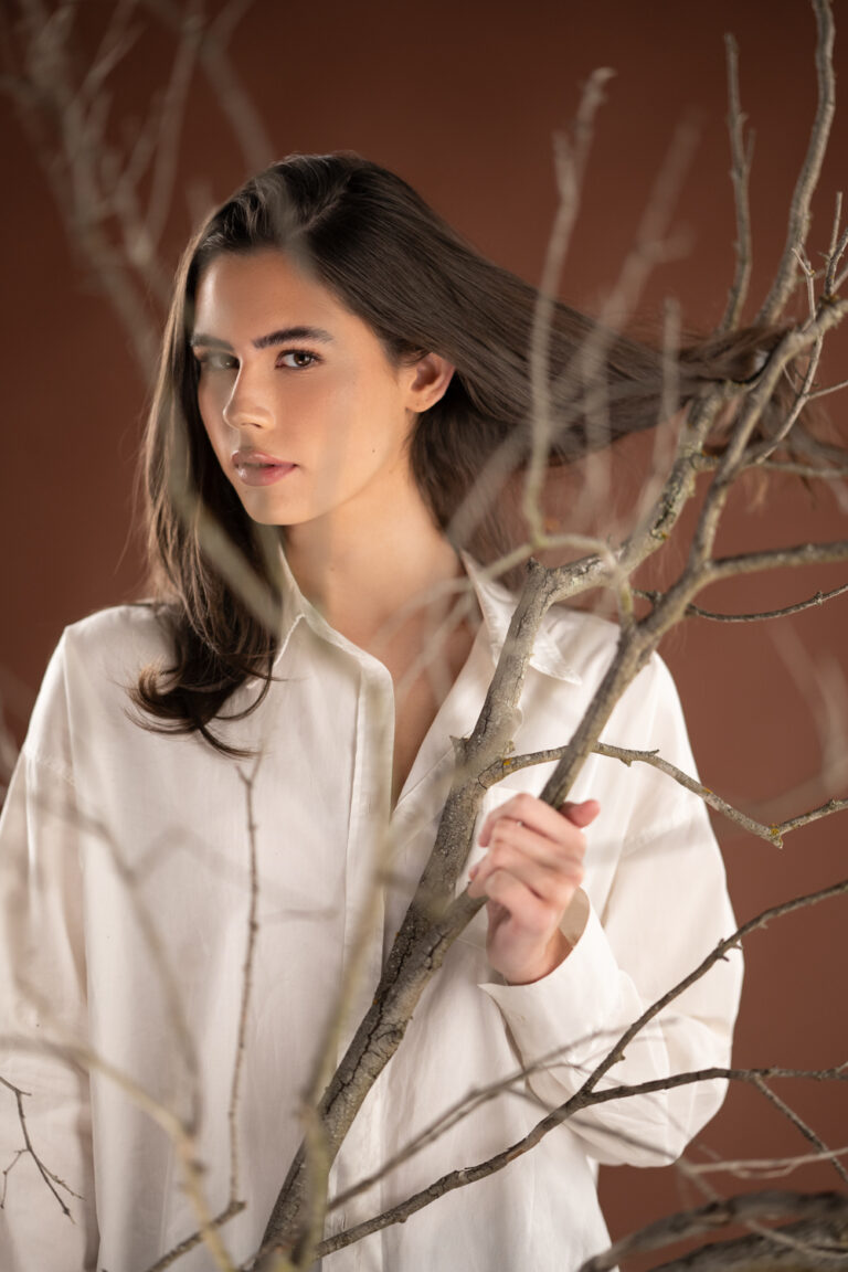 Trinity Hunt on a Chestnut Background